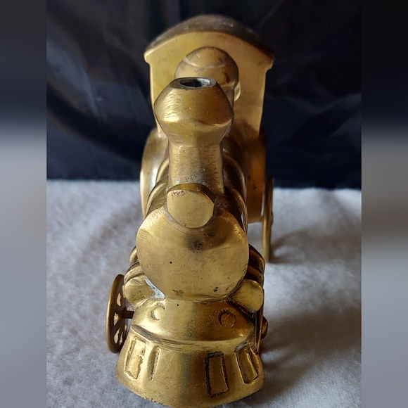 Brass Steam Engine Showpiece - Picture 3 of 6
